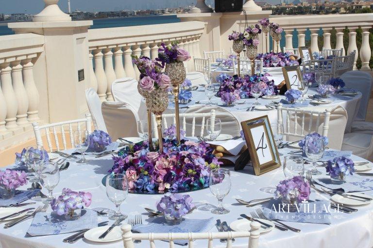 Purple and blue table decoration