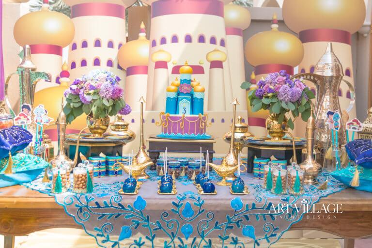 Aladdin cake table decor