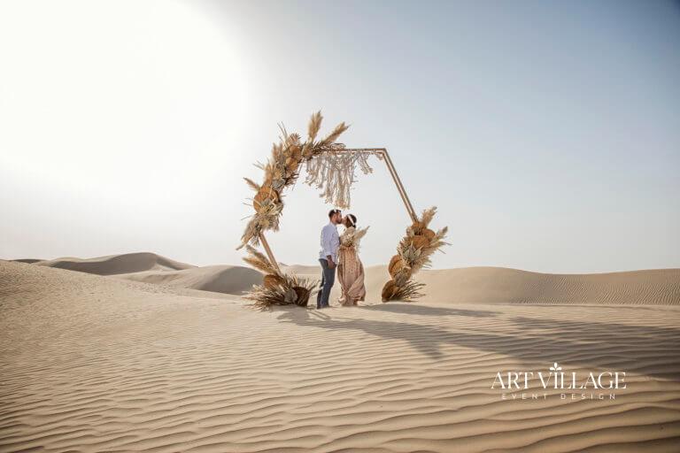 couple photoshoot in Dubai